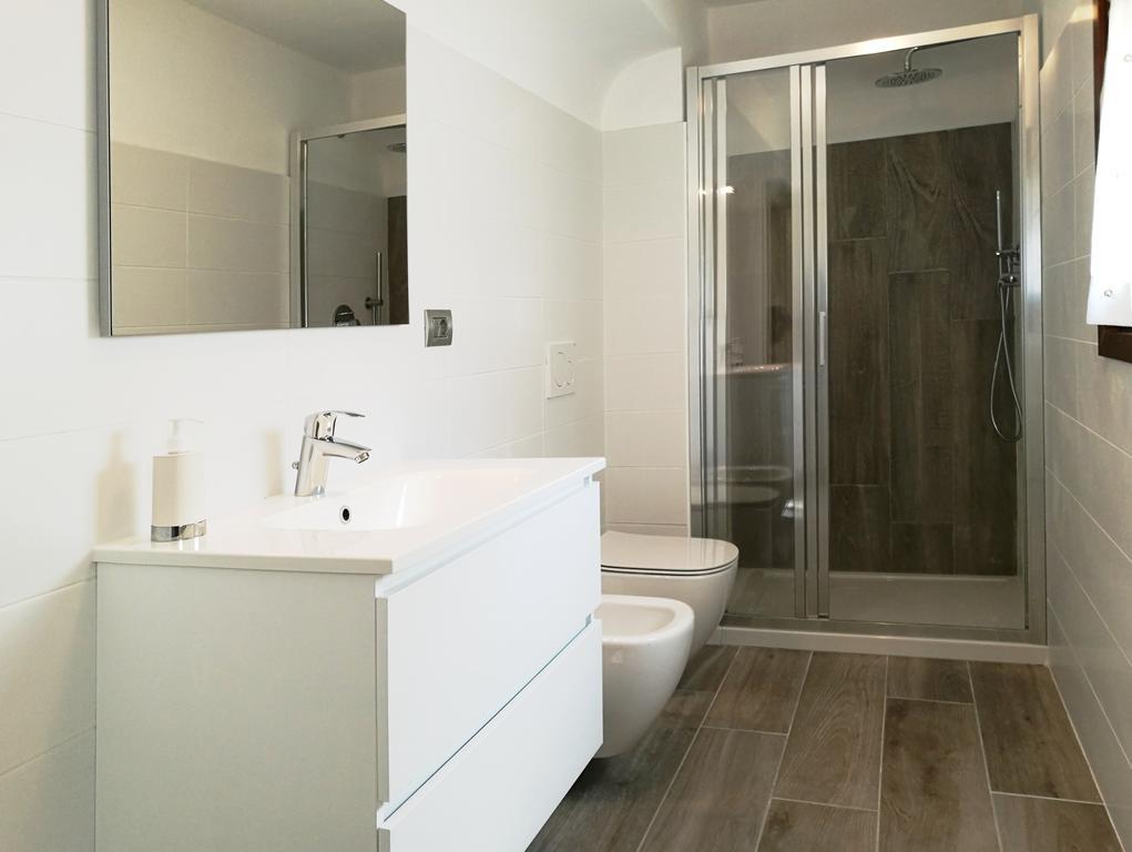 Ferienwohnung Le Residenze Del Conte Agudio Malgrate Exterior foto