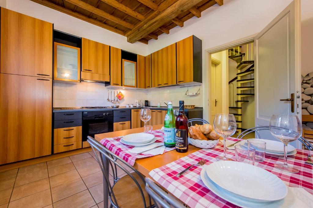 Ferienwohnung Le Residenze Del Conte Agudio Malgrate Zimmer foto
